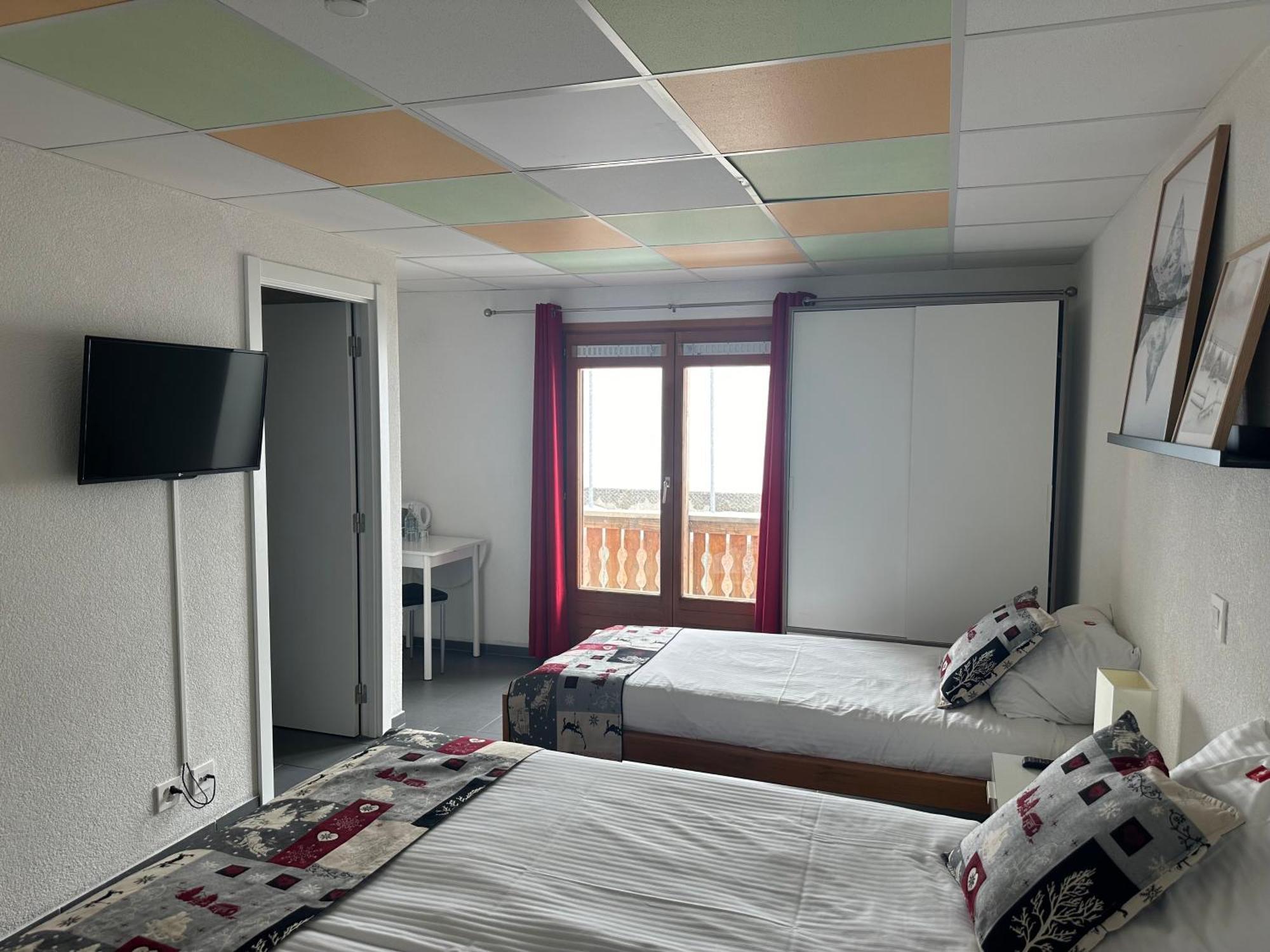 Chalet Montriond - Bike & Ski 莱斯·克洛塞特斯 外观 照片